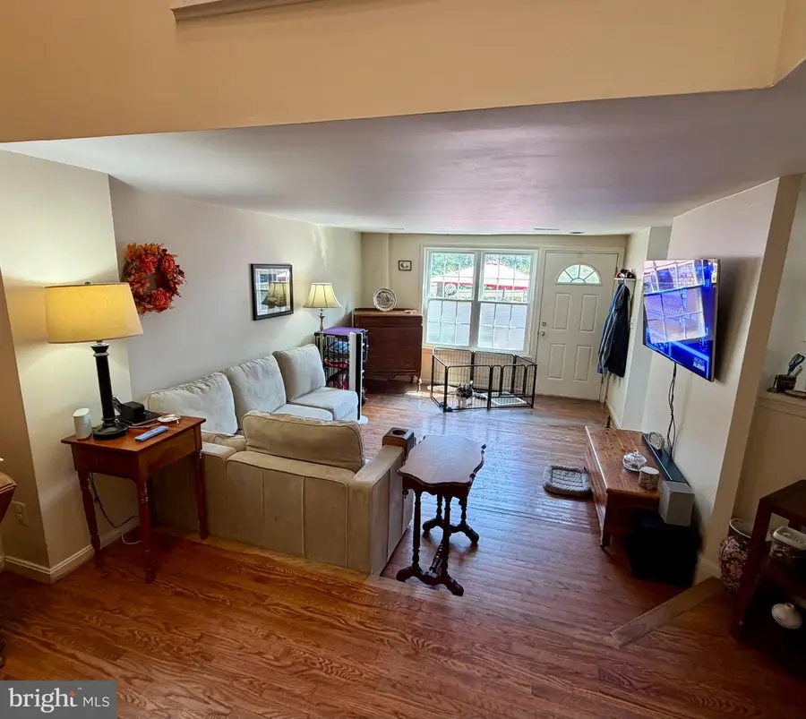 8803 Crosswicks Ct, Montgomery Village, MD 20886 - #3