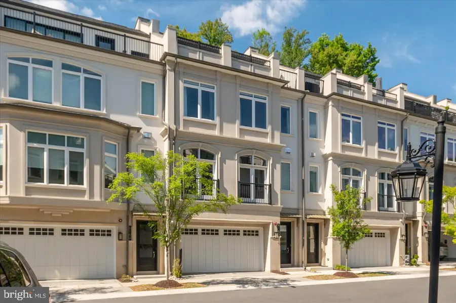 8165 River Rd, Bethesda, MD 20817 - #2