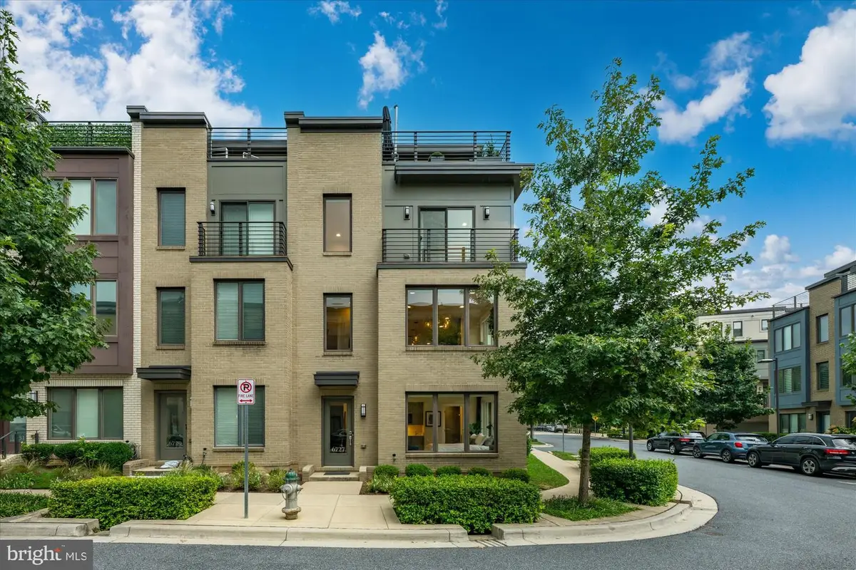 6727 Eames Way, Bethesda, MD 20817 - #1