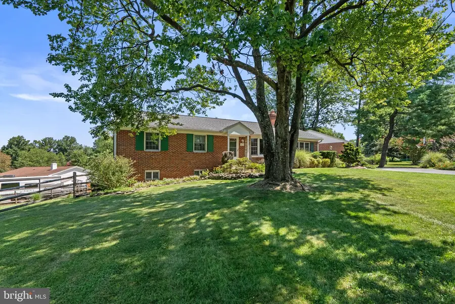 1014 Cliftonbrook Ln, Silver Spring, MD 20905 - #2