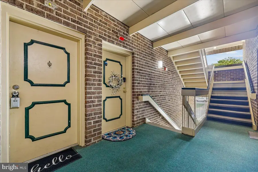 7903 Badenloch Way #203, Gaithersburg, MD 20879 - #2