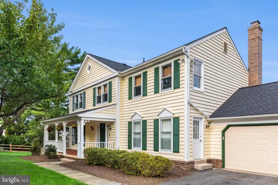 9213 Bentridge Ave, Potomac, MD 20854 - #2