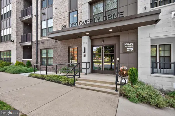 210 Decoverly Dr #310, GAITHERSBURG, MD 20878
