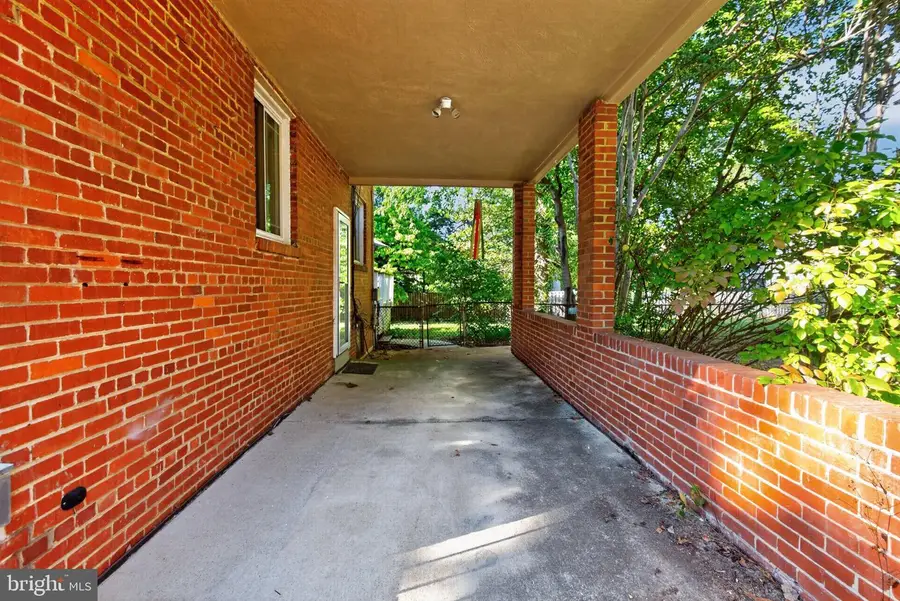 1110 Holton Ln, Takoma Park, MD 20912 - #3