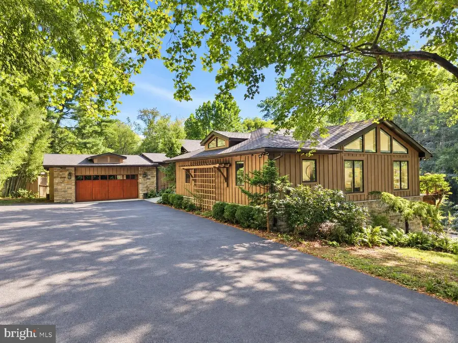 21151 Woodfield Rd, Laytonsville, MD 20882 - #3