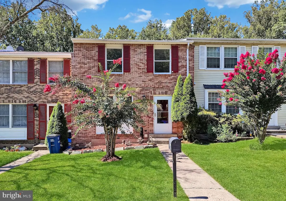 19930 Buhrstone Dr, Montgomery Village, MD 20886 - #1