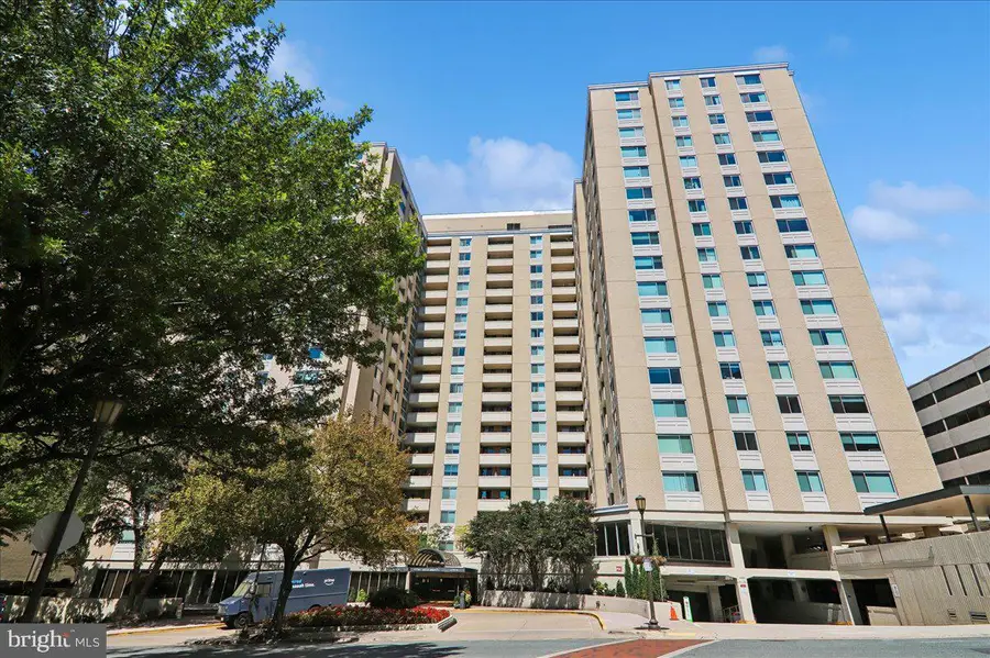 4601 N Park Ave #614p, Chevy Chase, MD 20815 - #3