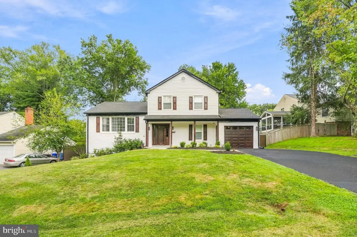 19648 Olney Mill Rd, Brookeville, MD 20833 - #1
