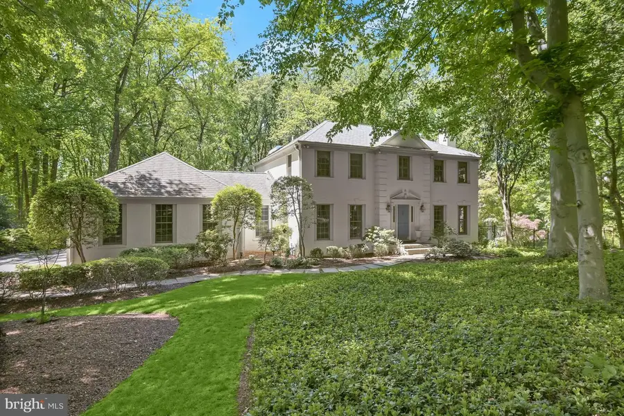10118 New London Dr, Potomac, MD 20854 - #2