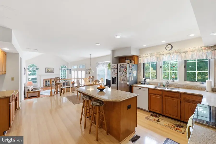 5 Stationhouse Ct, Gaithersburg, MD 20877 - #2