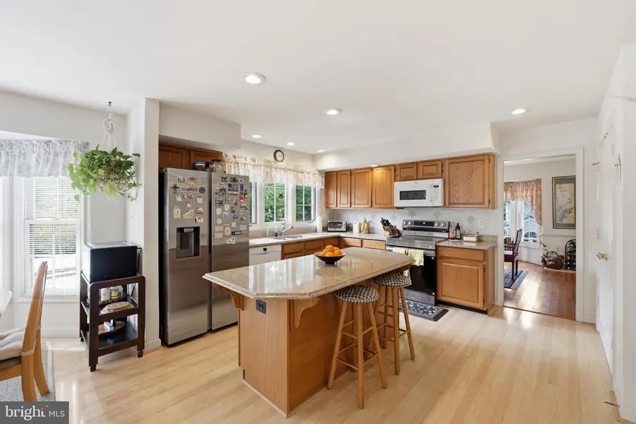 5 Stationhouse Ct, Gaithersburg, MD 20877 - #3