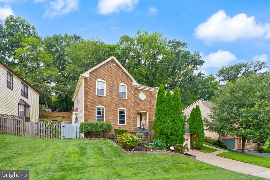 18 Solitaire Ct, Gaithersburg, MD 20878 - #3