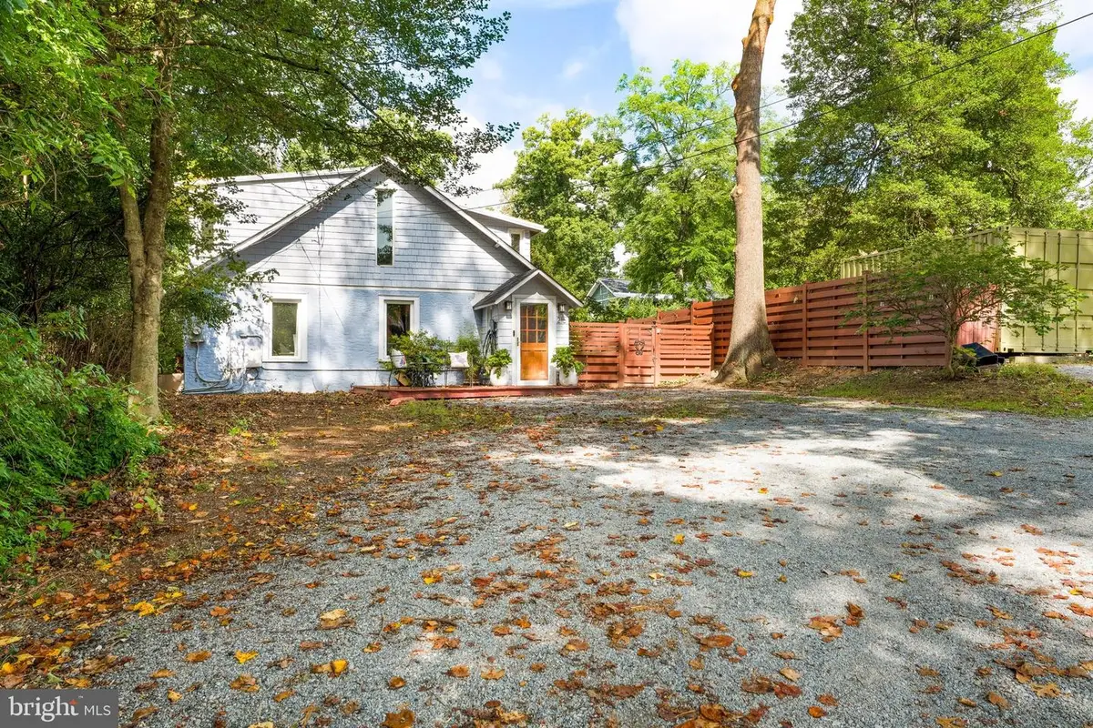 216 Domer Ave, Takoma Park, MD 20912 - #1