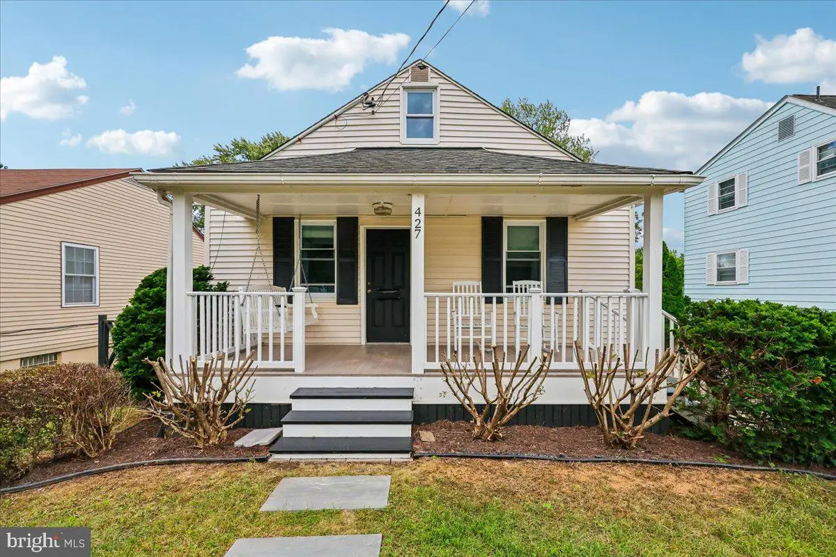 427 Mcarthur Dr, Rockville, MD 20850 - #1