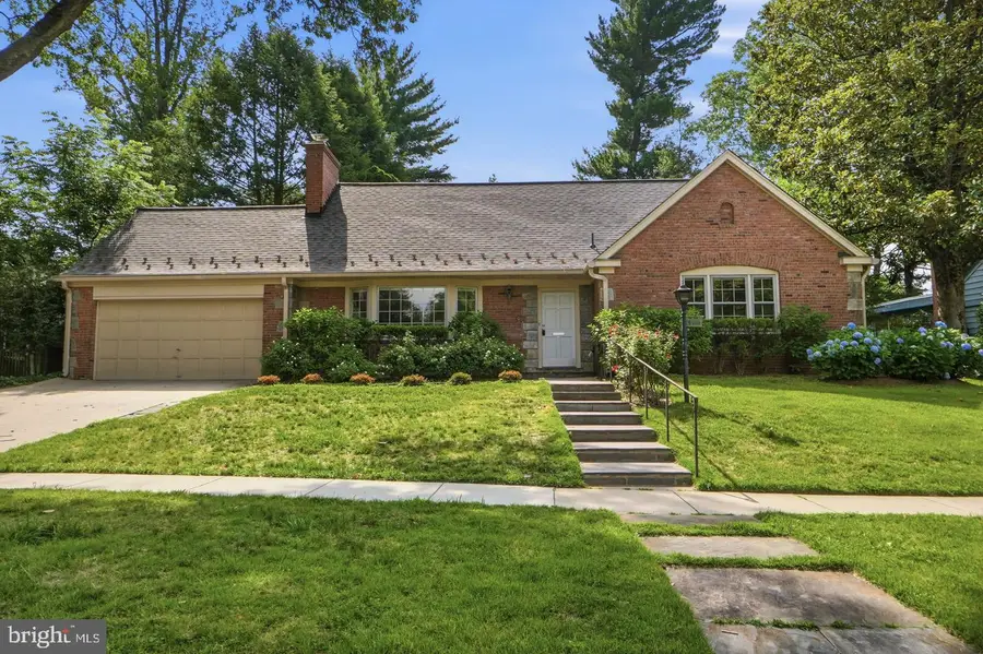 5910 Overlea Rd, Bethesda, MD 20816 - #2