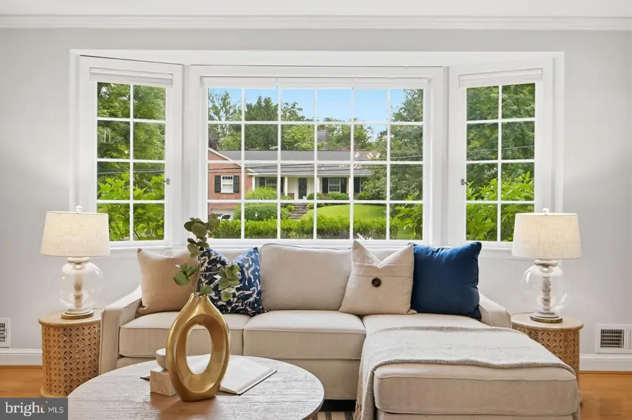 5910 Overlea Rd, Bethesda, MD 20816 - #3