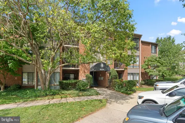 18204 Swiss Cir #302, GERMANTOWN, MD 20874
