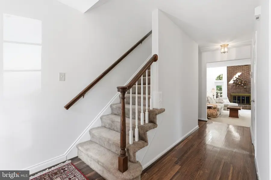 12237 Tildenwood Dr, Rockville, MD 20852 - #3