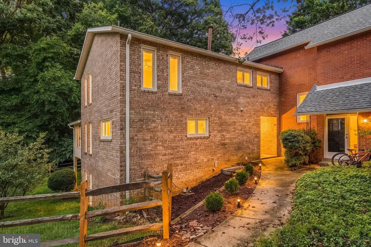 1962 Dundee Rd, Rockville, MD 20850 - #1