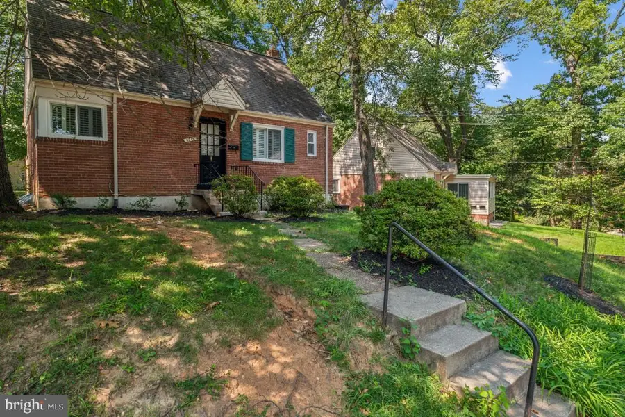 8216 Roanoke Ave, Takoma Park, MD 20912 - #2