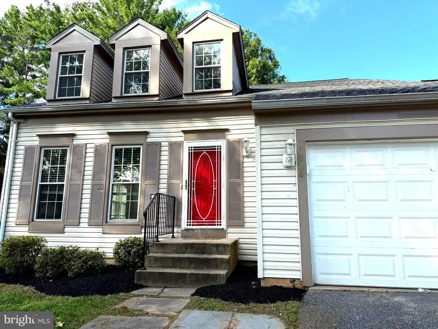 13928 Mustang Hill Ln, Gaithersburg, MD 20878 - #3