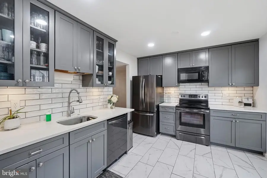20107 Torrey Pond Pl, Gaithersburg, MD 20886 - #3