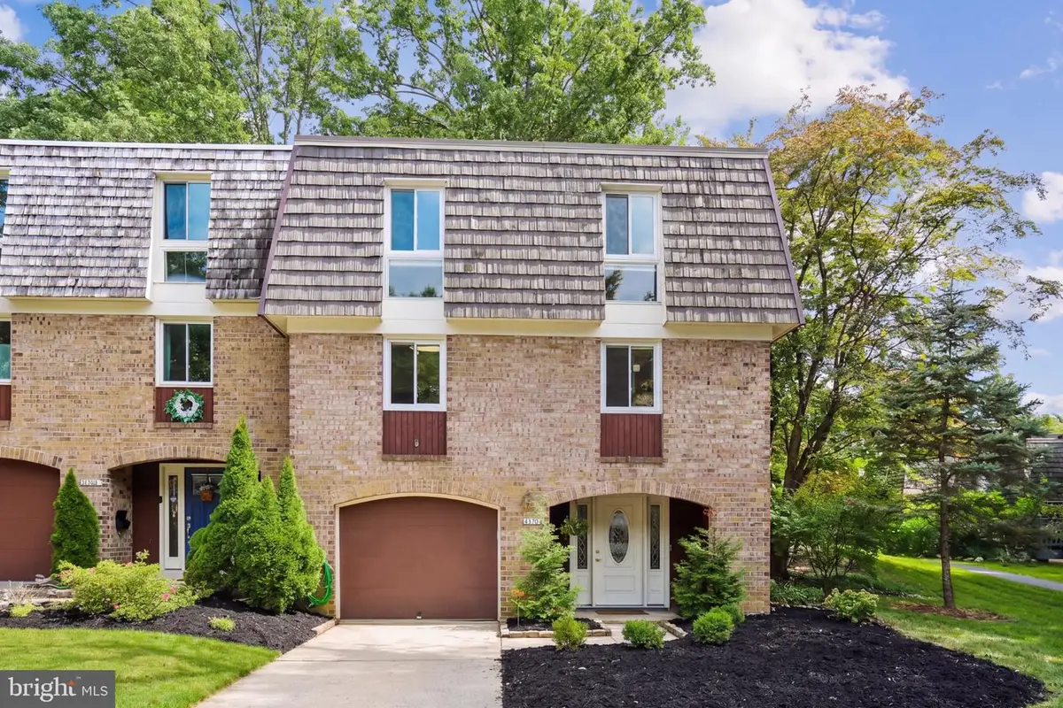 19107 Stedwick Dr, Gaithersburg, MD 20886 - #1