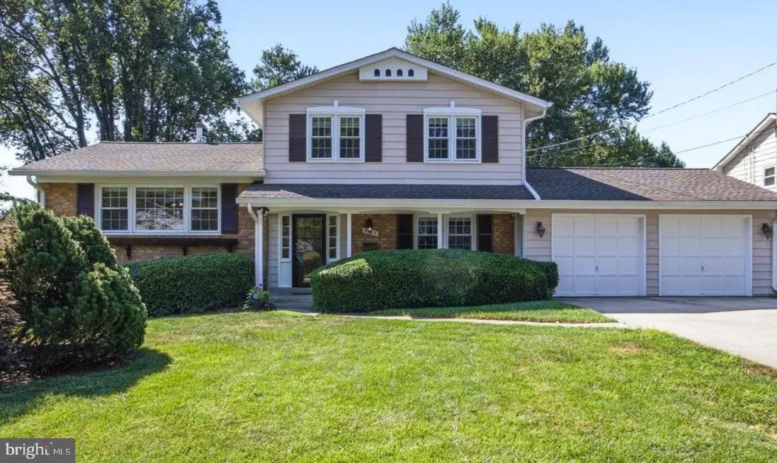 5502 Amesfield Ct, Rockville, MD 20853 - #1