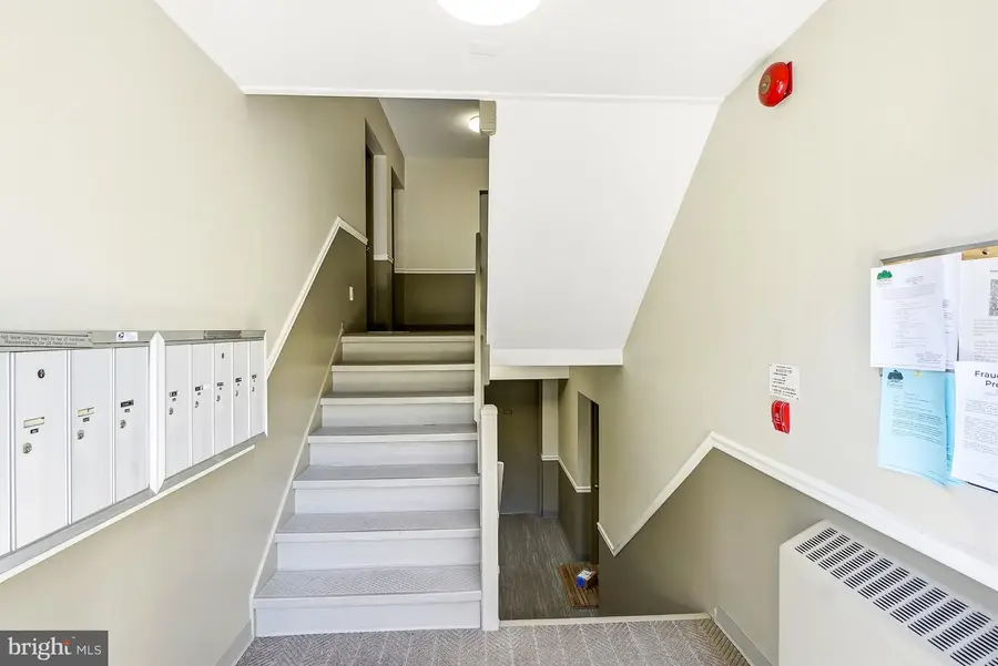 10638 Weymouth St #204, Bethesda, MD 20814 - #2