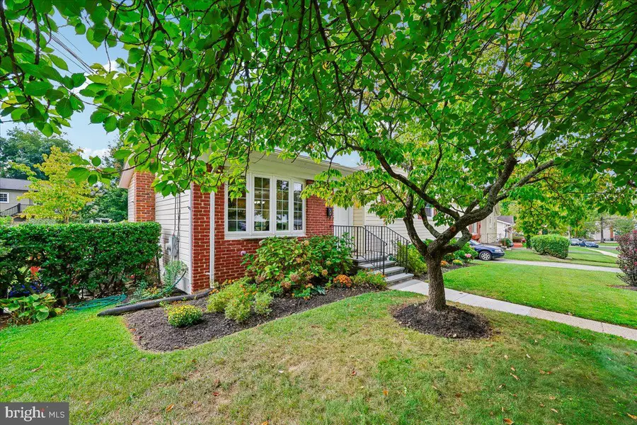 4804 Listra Rd, Rockville, MD 20853 - #2