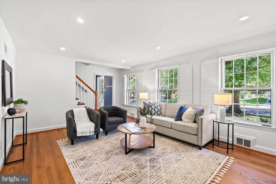 5908 Cromwell Dr, Bethesda, MD 20816 - #3
