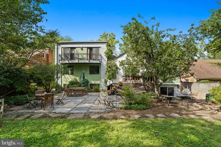 5609 Belmont Ave, Chevy Chase, MD 20815 - #3