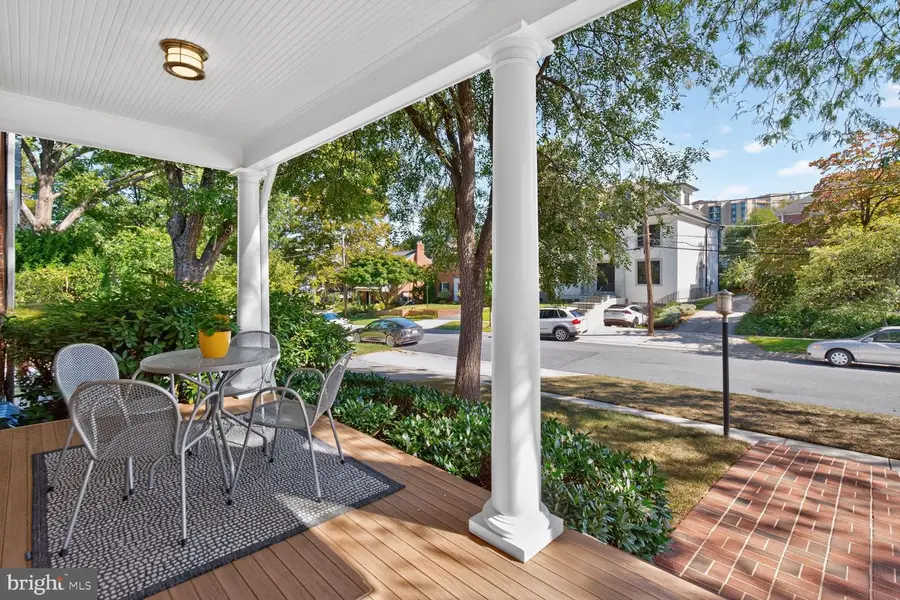 4315 Lynbrook Dr, Bethesda, MD 20814 - #2