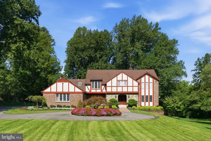 10804 Lockland Rd, Potomac, MD 20854 - #3