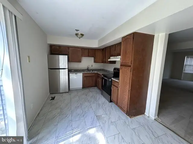 457 Sternwheeler Ct, Gaithersburg, MD 20877 - #3
