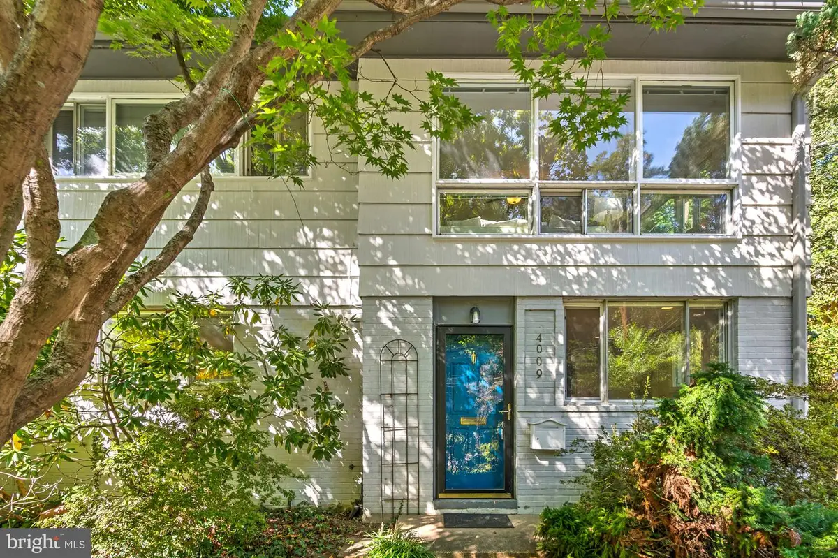 4009 Wexford Dr, Kensington, MD 20895 - #1