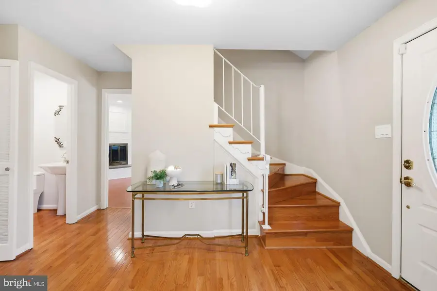 10240 Colebrook Ave, Potomac, MD 20854 - #3