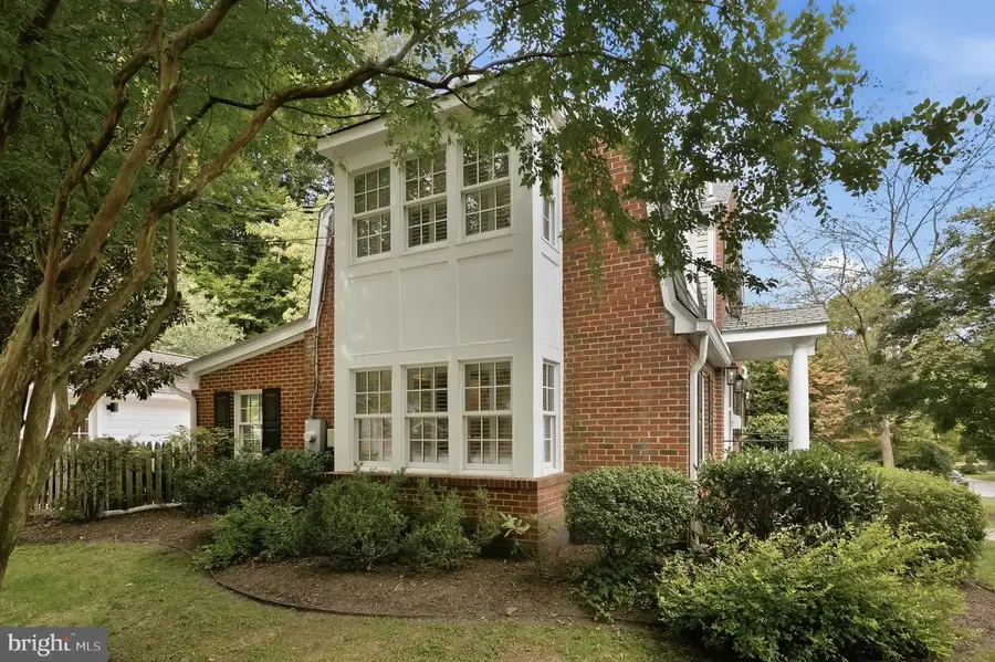 6100 Gloster Rd, Bethesda, MD 20816 - #2