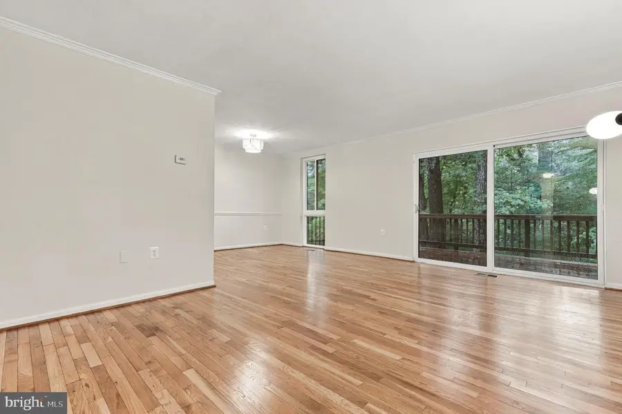 8164 Inverness Ridge Rd, Potomac, MD 20854 - #3