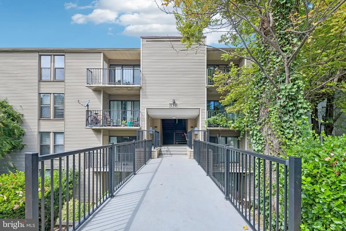 130 Duvall Ln #101, Gaithersburg, MD 20877 - #1