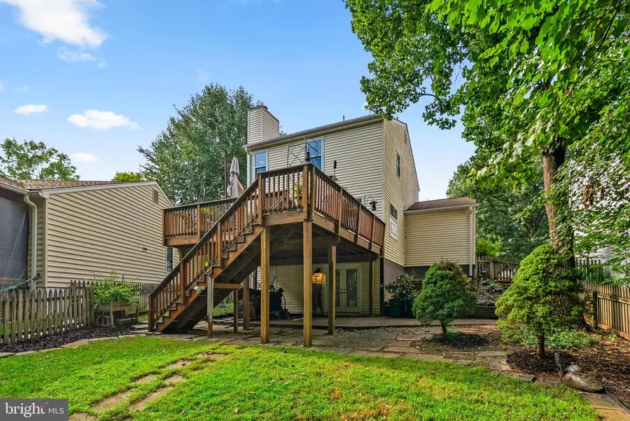 21 Neerwinder Ct, Germantown, MD 20874 - #3