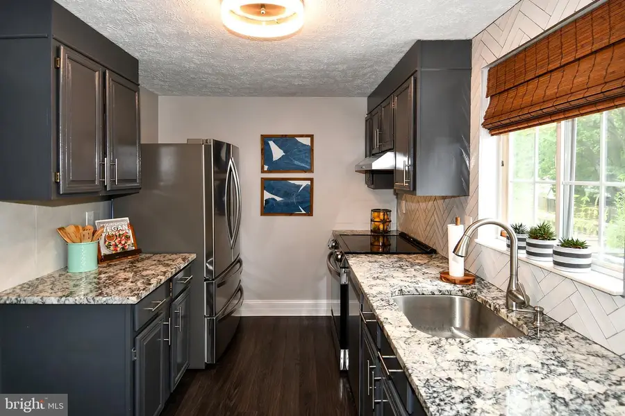 48 Cross Country Ct, Gaithersburg, MD 20879 - #2