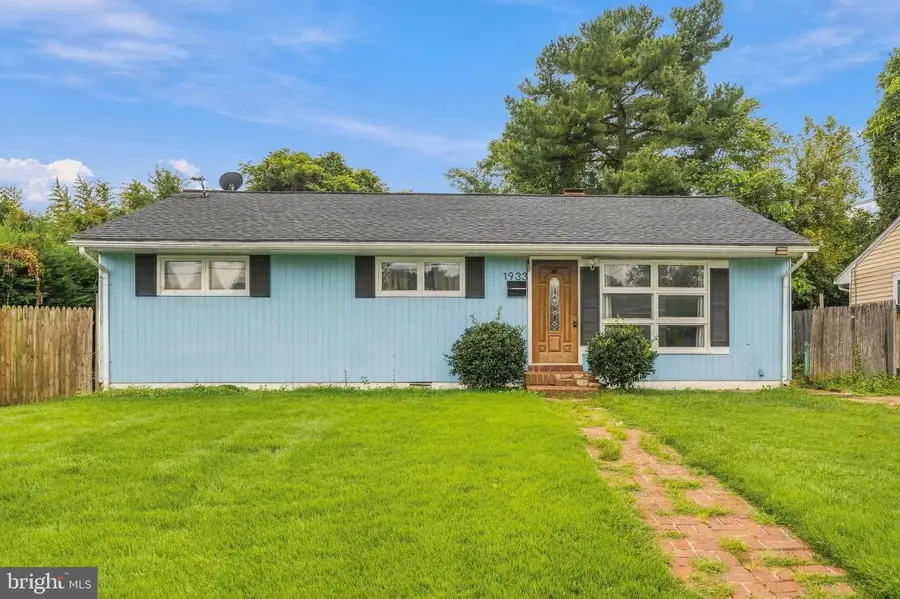 1933 Lewis Ave, Rockville, MD 20851 - #2