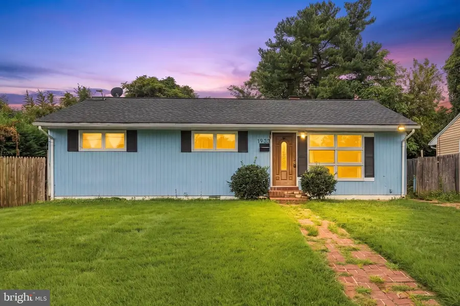 1933 Lewis Ave, Rockville, MD 20851 - #3