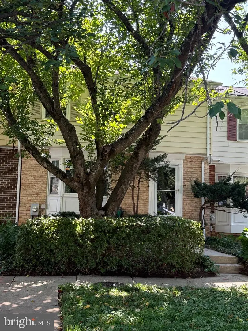 18505 Grouse Ln, Gaithersburg, MD 20879 - #1