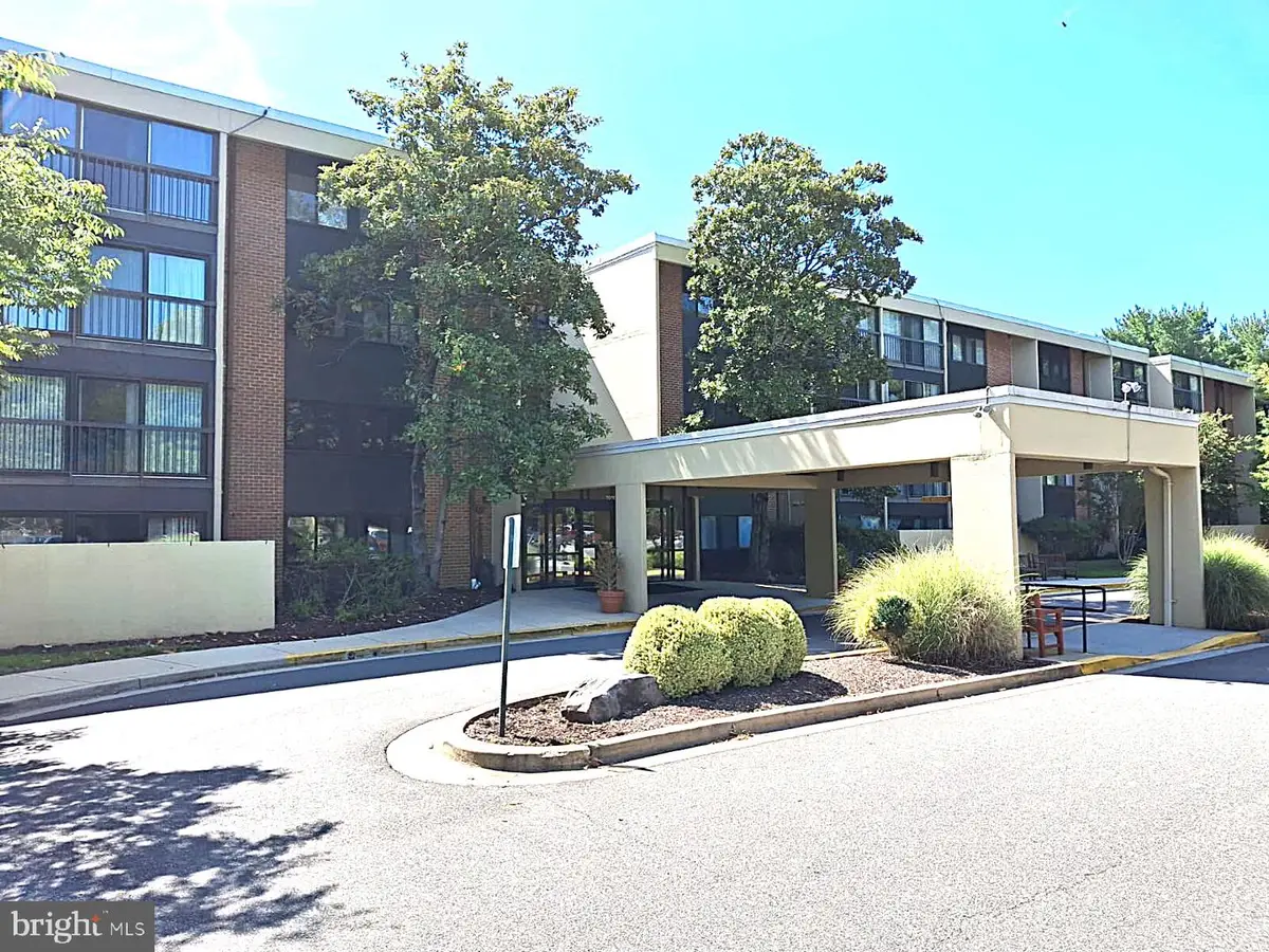 2921 Leisure World Blvd N #325, Silver Spring, MD 20906 - #1
