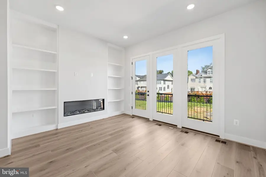 5965 Josiah Henson Pkwy, North Bethesda, MD 20852 - #3