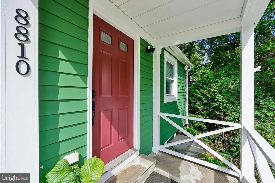 8810 Hawkins Ln, Chevy Chase, MD 20815 - #3