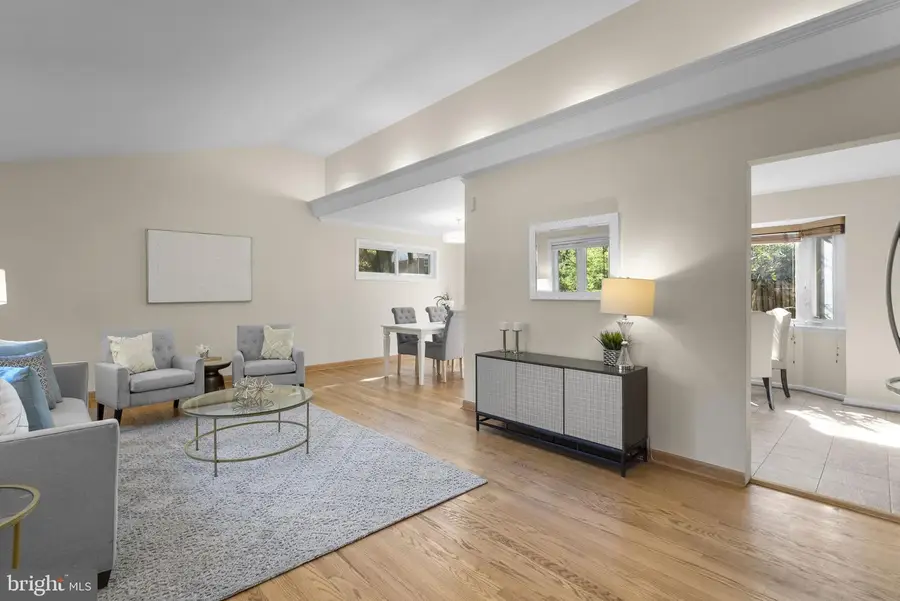8810 Spring Valley Rd, Chevy Chase, MD 20815 - #2