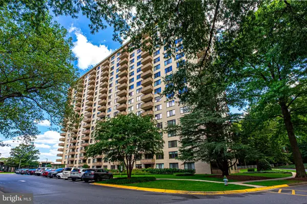 5225 Pooks Hill Rd #517s, BETHESDA, MD 20814